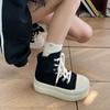 Nouveaux petits chaussures montantes à semelles épaisses Printemps 22 chaussures décontractées rehaussantes moches mignonnes chaussures de sport pour skate