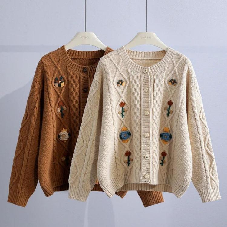 Vintage Embroidery Cardigan Sweater Coat for Women Thickened Loose Long Sleeve Autumn Winter Fashion