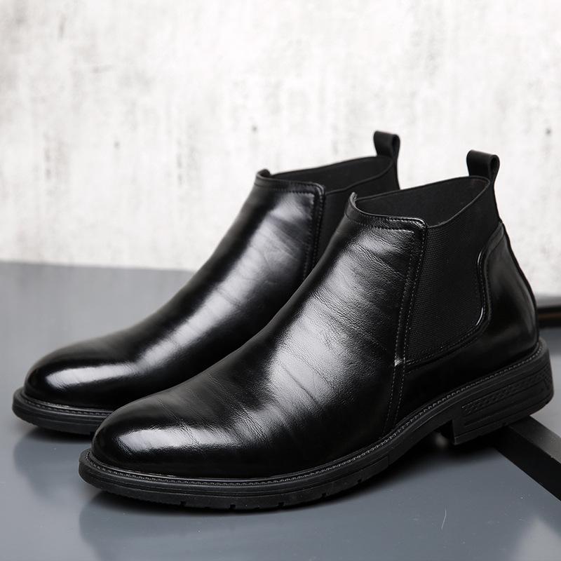 Men's Casual Chelsea Boots Autumn and Winter High-top Foot Leather Martin Boots Large Size Wind Pointed Leather Boots