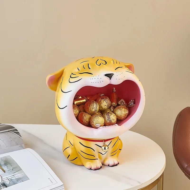 Cute Tiger 2022 Lucky Cat Figurines Money Box Tray Snack Food Storage Holder Desk Ornaments Chinese New Year Home Decoration