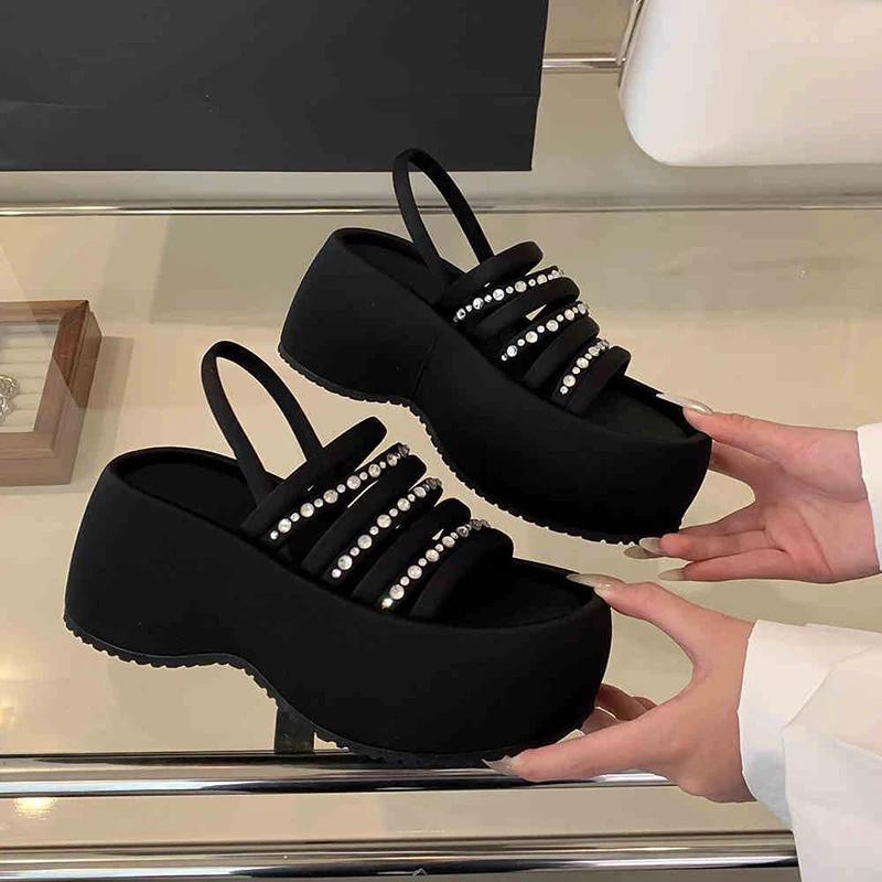 Móda 2025 Léto Platformové baleríny Dámské módní sandály Módní křišťálové úzké pásky Šaty Pantofle Venkovní obuv