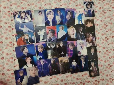 Cartão fotográfico do Jimin do BTS aparece