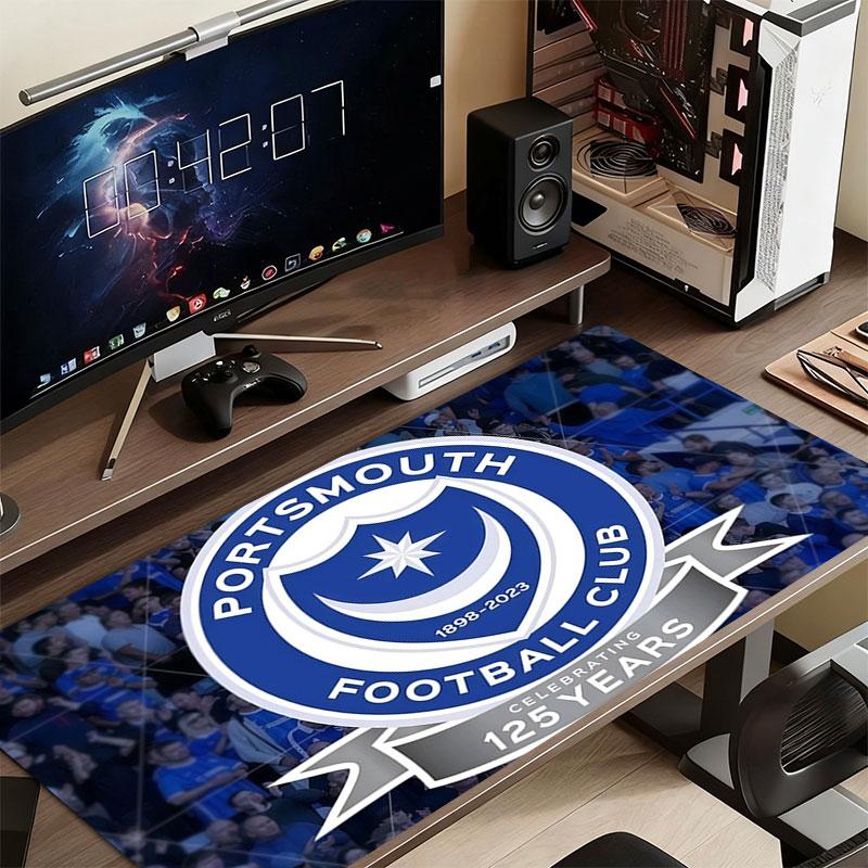 Portsmouth FC Mouse Pad, Large Gaming Desk Mat, Non-slip XXL Mousepad for Laptop & Tablet, Mini PC Playmat with Stitched Edges
