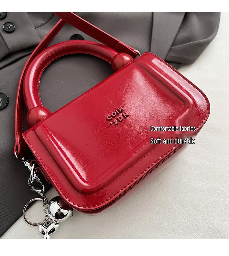 2025 Women's Chic Crossbody Handbag: Compact, Luxurious & Stylish