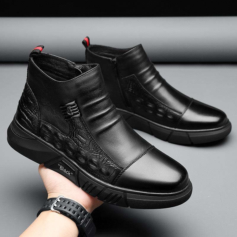 New Men's Leather Boots 2025 Men's Trendy Plush Winter Cotton Shoes Fashion British Style Boots Men's Shoes