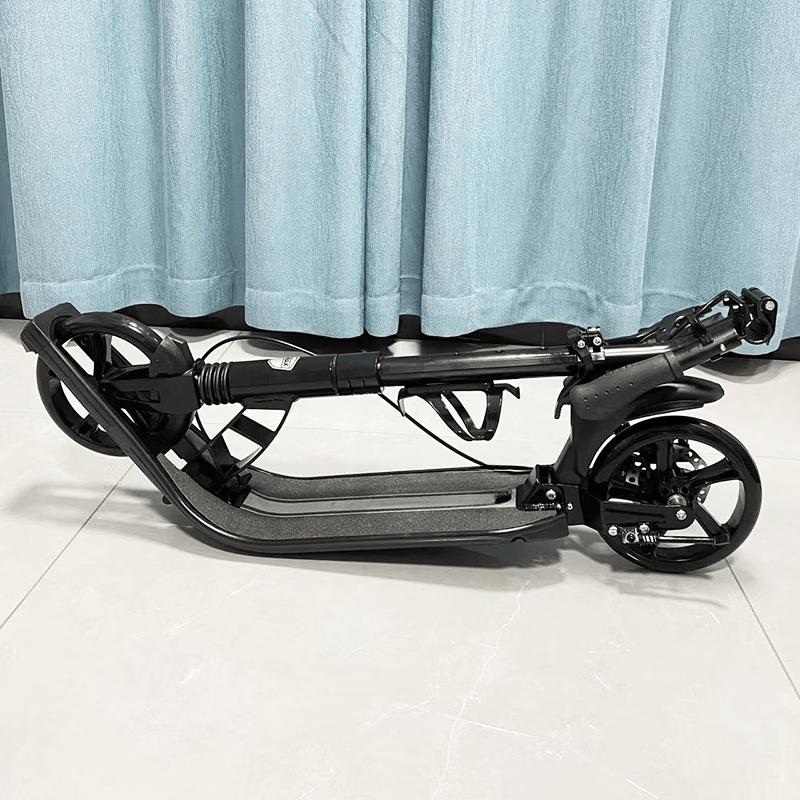 MDUG Foldable Two-Wheel Scooter