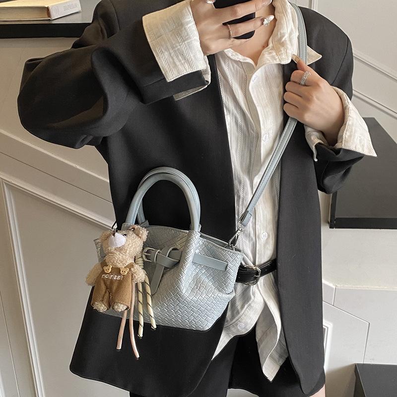 Bag Women's New Fashionable Versatile Messenger Bag