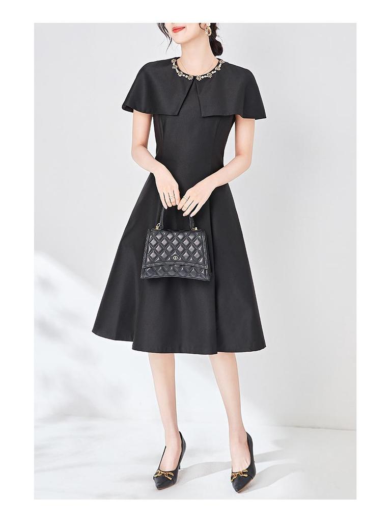 Elegant Sleeveless Cape Dress with Nail Diamond Detailing