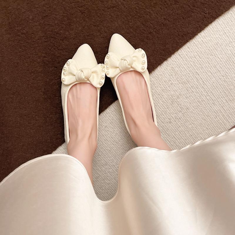 

Мода 2025 Новые Женские Универсальные Темпераментные Туфли-балетки с Острым Носком и Бантом Весна Лето Новые Модные Элегантные Удобные Платье Балетки 35 бежевый