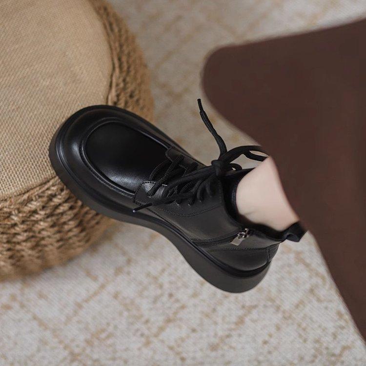 

British style versatile sweet cool platform Martin boots women s 2025 new autumn new ins short boots single boots 35