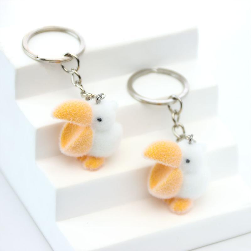 Creative 3D Animal Keychain Flocked Resin Duck Pelican Pendant Cute Bag Charm Backpack Ornament Accessories Yellow White New