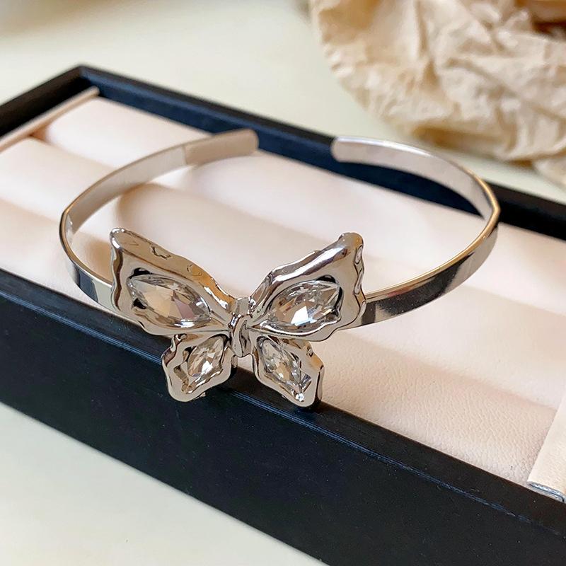 

Регулируемый браслет-бабочка на плечо для женщин, металлические браслеты-манжеты, свадебные украшения для вечеринки, подарок серебряный