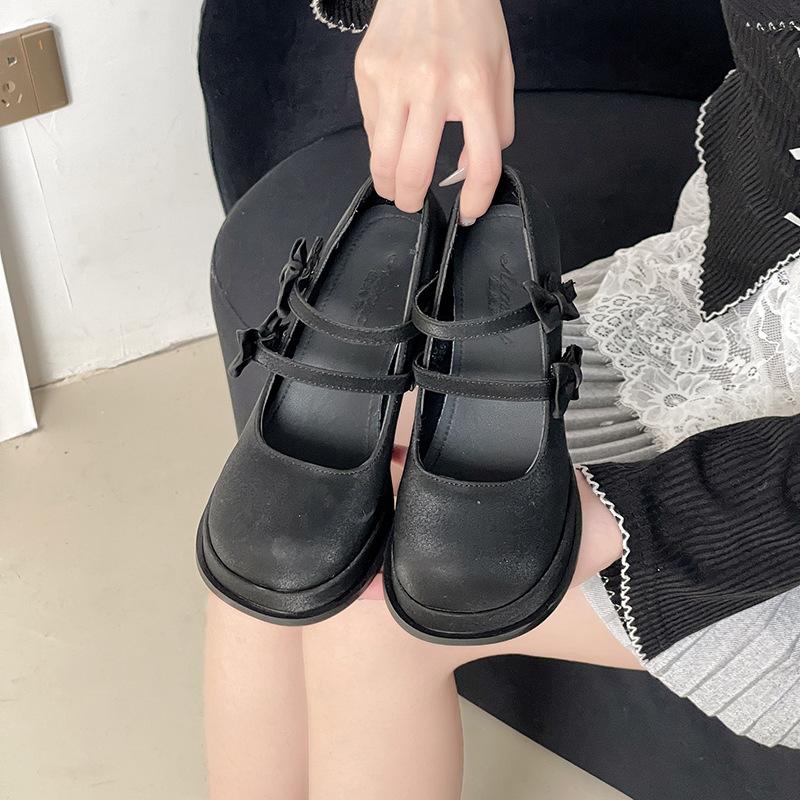 Båge kunglig syster jk Mary Jane-skor grund mun sommar nya mode mångsidig kjol flickor höga klackar