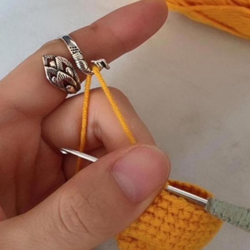 Adjustable Knitting Loop Crochet Hook Knitting Sewing Accessories Thimble Ring
