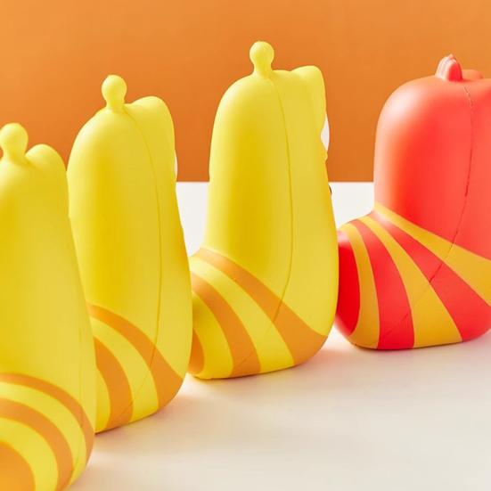 Stress Relief Worm Squeeze Toy Slow Return Cartoon Worm Pinch Sensory Toy Soft TPR Stress Ball Calming Animal Fidget Toy Decoration