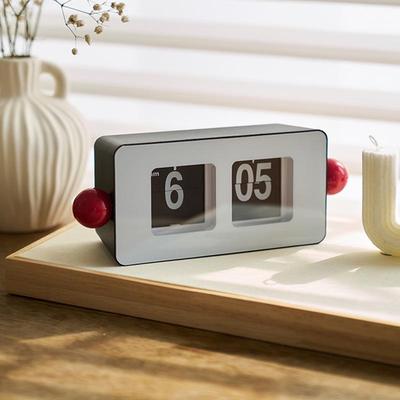 Nordic Style Retro Flip Clock: Automatic Page Turn, Ideal for Desk or Bedside In Living Room, Bedroom, or Study. Simple and Creative Design.