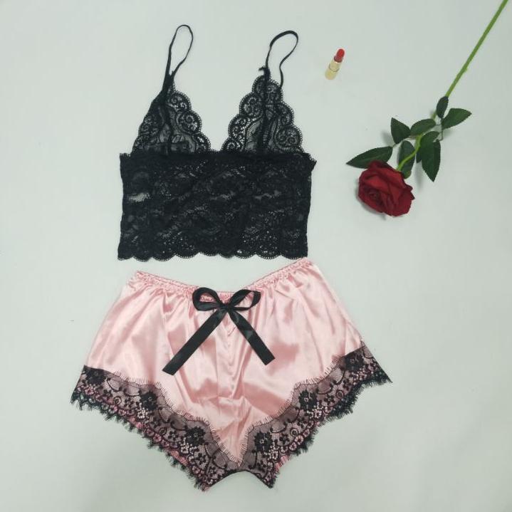 2PcsSet Women'S Pajamas Underwear Sexy Silk Satin Lingerie Women'S Sexy Lace Halter Top Shorts Pajamas Set