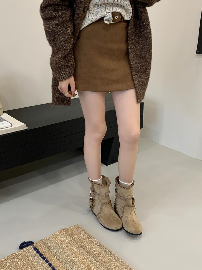 2025 Autumn New Retro Strap Fringed Boots Bosmian Flat Bottom Short Boots Women