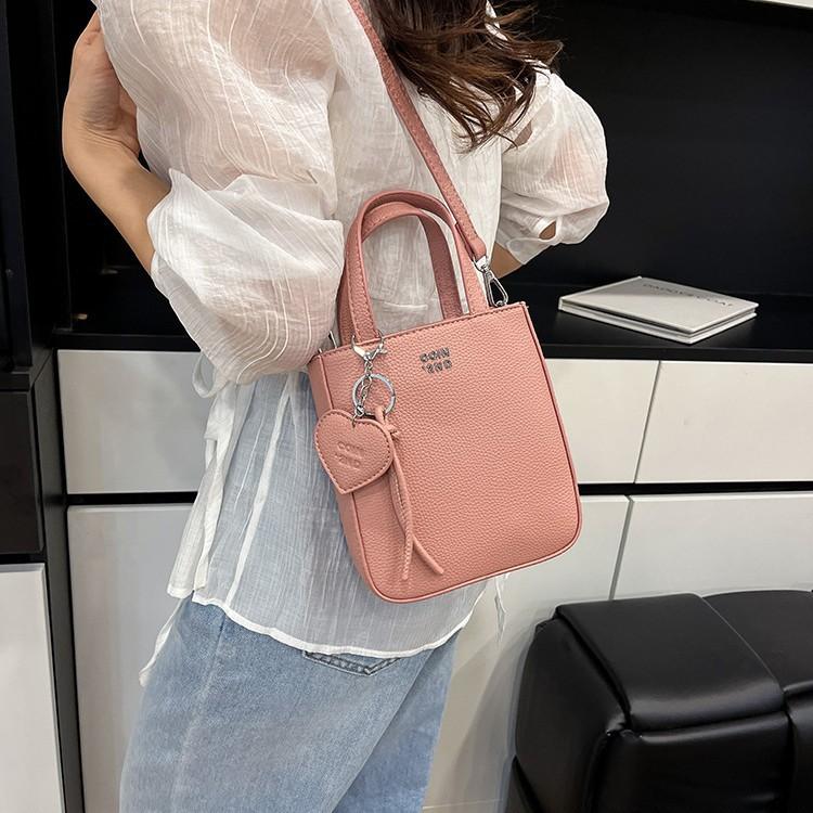 Crossbody Bag Women's New Bag Versatile Single Shoulder Portable Small Square Bag Is Now Popular Oily Small Bag