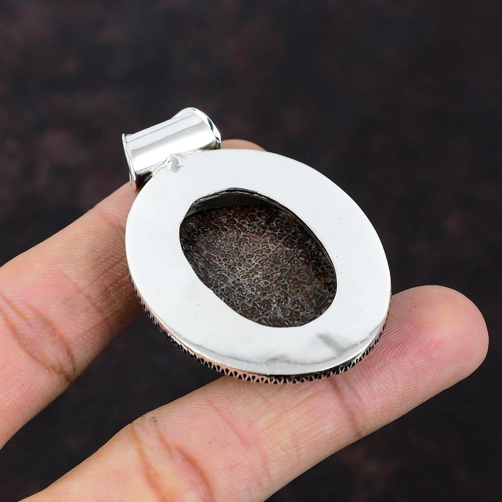 Wisiorek z kości dinozaura, zabytkowy wisiorek, biżuteria z kamieni szlachetnych, 925, srebrny wisiorek, ręcznie robiony, elegancki wisiorek, prezent dla matki, designerski wisiorek