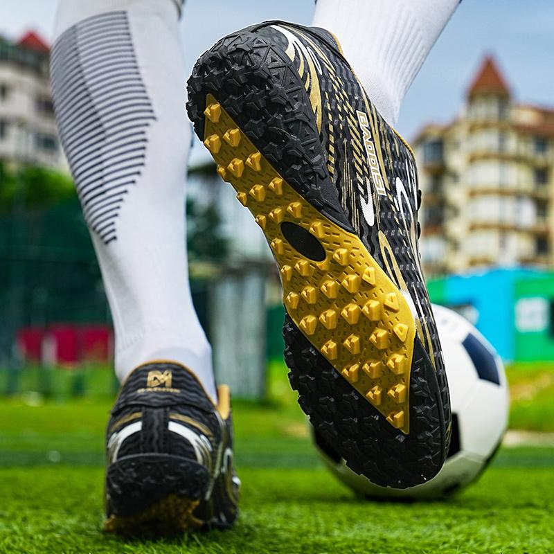 Men's Soccer Shoe TF/FG Non-Slip Turf Soccer Cleats Train Shoes Comfortable Simple Design Sneakers Casual Lace Up Football Boots