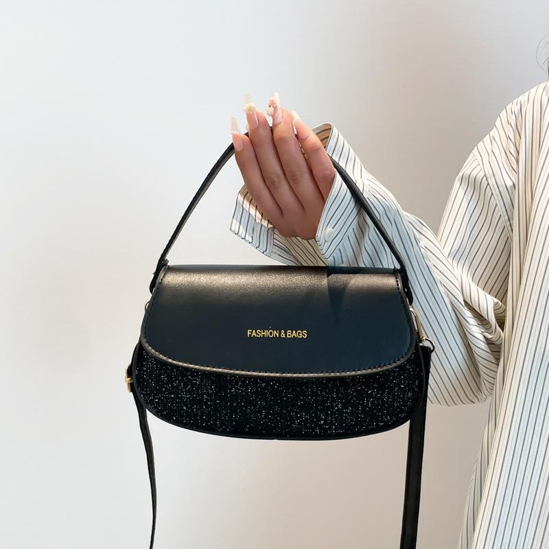 

Summer summer exquisite texture small bag women 2025 new simple milk tea color small square bag messenger bag shoulder bag рожевий