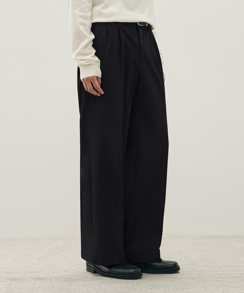 Drawfit Double-Pleated Elastic Wide Slacks [Black]