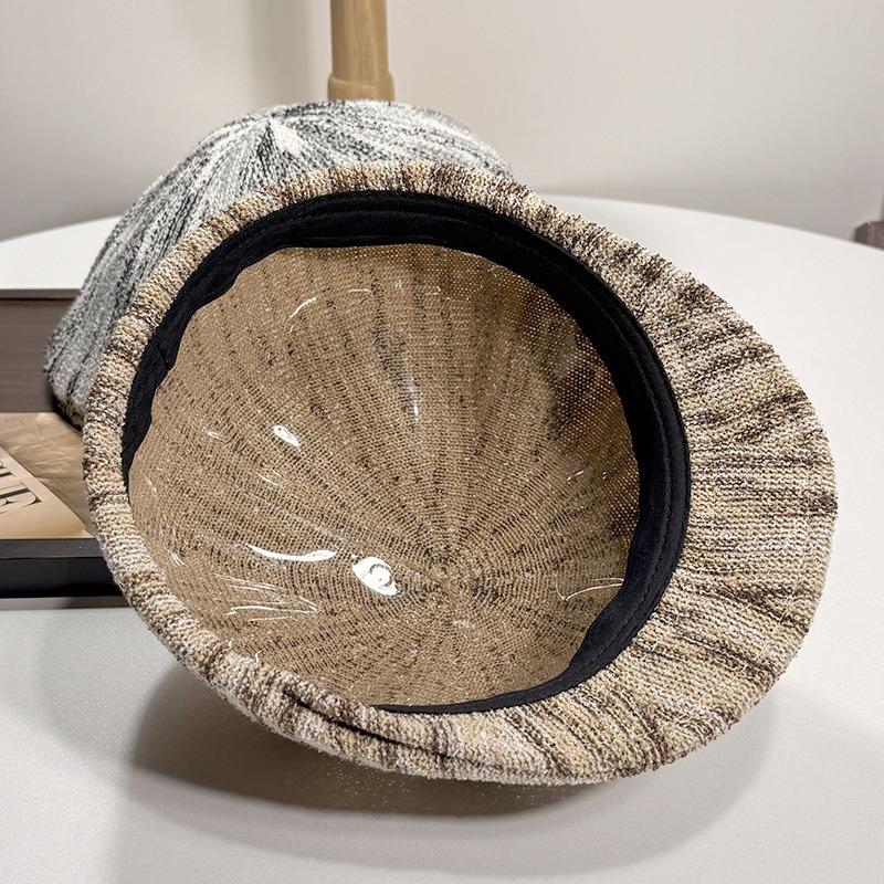Autumn and Winter New Colorful Stripes Trendy Forward Hat Retro Versatile High Sense Positive and Negative Wear Beret