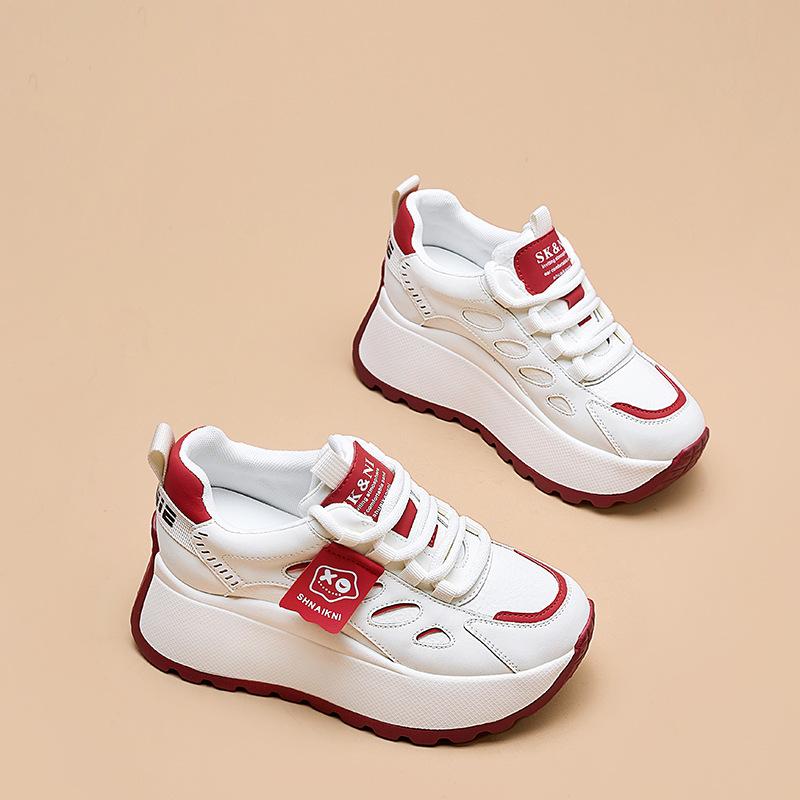 

2025 spring and summer new thick-soled heightening dad shoes women s leather casual sports shoes women s versatile trendy muffin women s shoes 34 красный