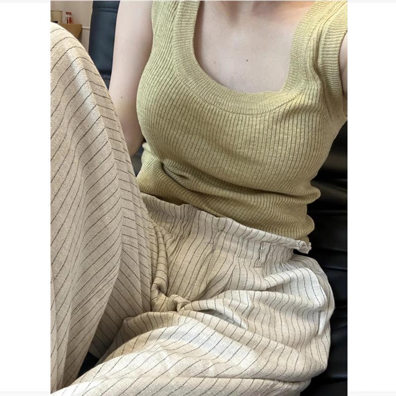 

Женская белая майка без рукавов с U-образным вырезом из ледяного шелка – Тонкий летний топ, можно носить как верхнюю одежду One Size