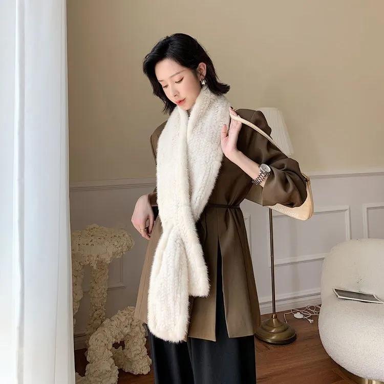 WTEMPO Women's Retro Elegant Versatile Thickened Plush Warm Scarves Furry Double-use Winter Faux Fur Casual Scarves