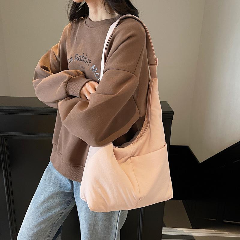 Lightweight Niche Retro Lazy Tote Bag Nylon Cloth Shoulder Messenger Bag Work Armpit Bag