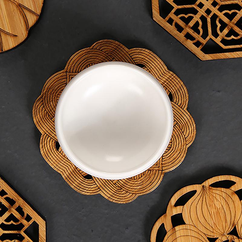 Creative Lotus Flower Drink Coasters Wooden Round Cup Mat Table Mat Tea Coffee Mug Placemat Home Decoration Kitchen Accessories