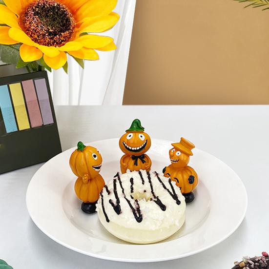 Halloween Cartoon Pumpkin Figurine Creepy Pumpkin Man Resin Statue Sculpture