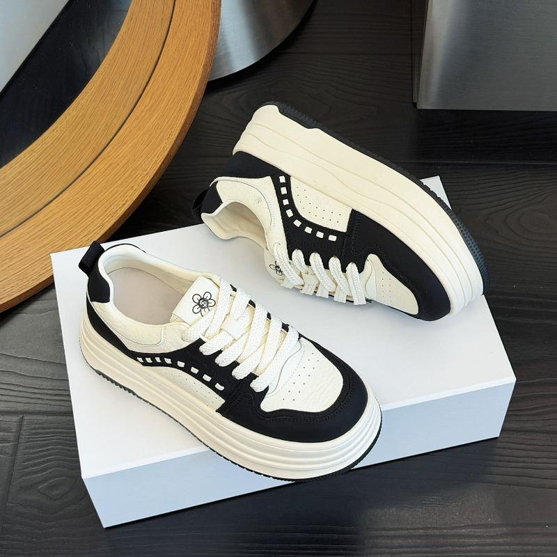 Thick-soled Heightening Little White Shoes Women's New Spring Breathable Casual Sports Shoes Show Height Versatile Leather Board Shoes Women