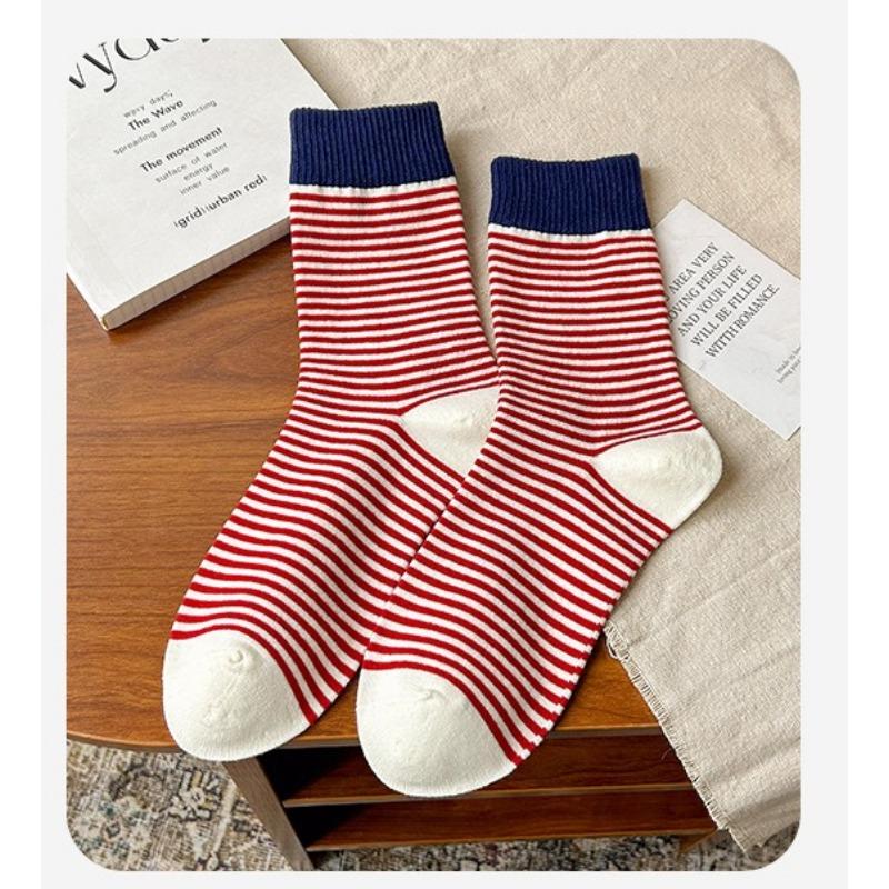 Women's Spring and Summer Striped Thickened Warm Mid-calf Socks, Trendy and Versatile Pile Socks, Anti-odor Cotton Socks