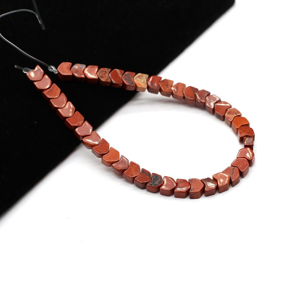 1String, Small Bullet Shape Crystal Beads, Fashion Yellow Jade Sodalite Gemstone Beads for Jewelry Making DIY Necklace Christmas Crafts 38cm