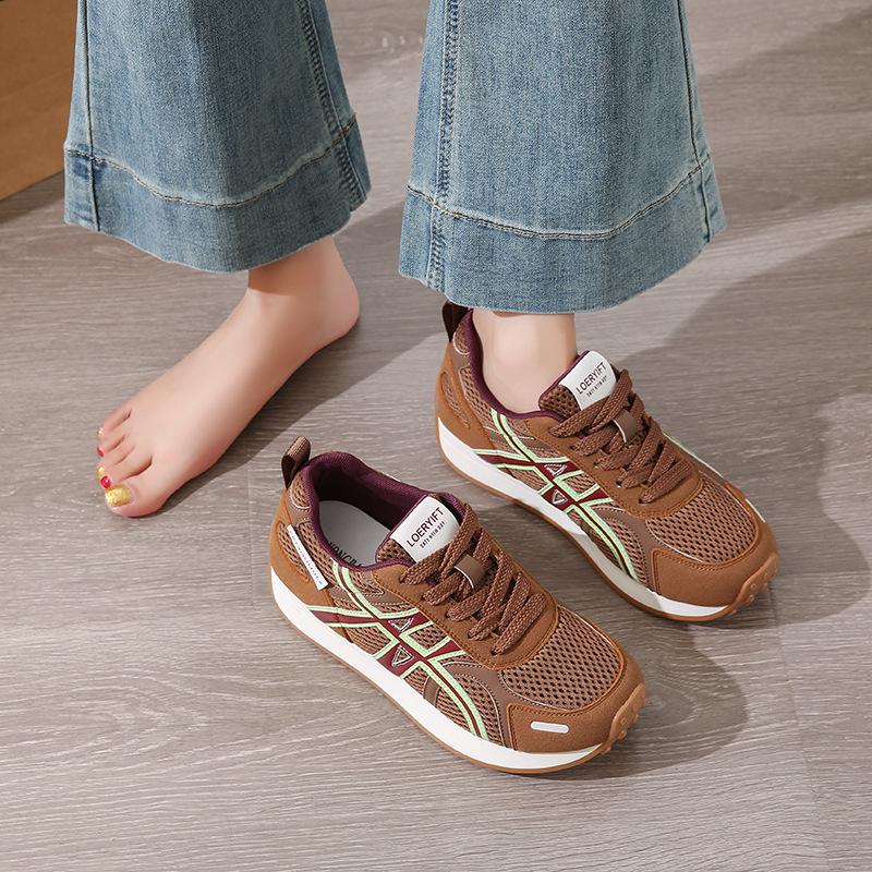 2025 autumn new thick-soled German training shoes women's mesh breathable casual sports shoes fashion trend versatile shoes