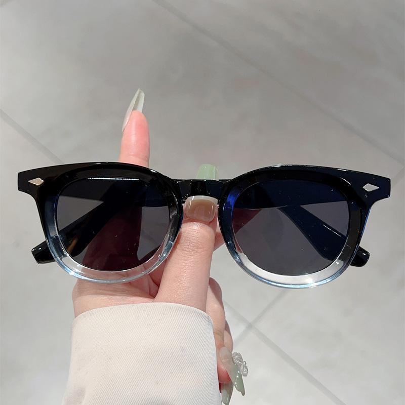 New Small Frame Oval Sun Glasses Trend Sunglasses Men's and Women's Street Trend Cool Eyeglass Shades Glasses Frame UV400 Glasse
