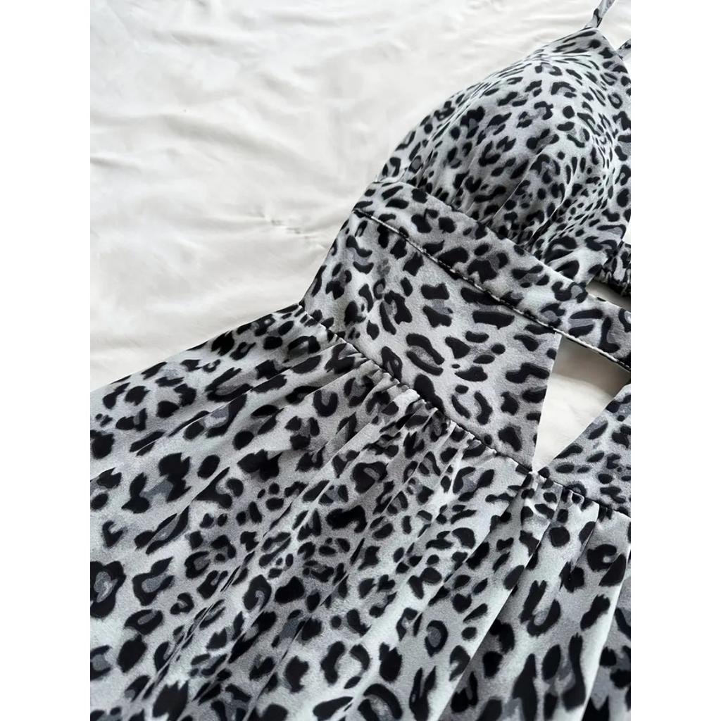 Summer Vacation Dresses Sexy Hottie Sleeveless Backless Halter Dresses