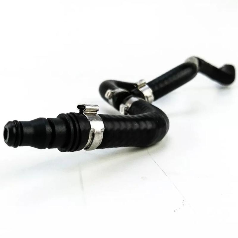 Replacement Deputy Kettle Water Pipe for W204 C204 C207 S204 Water Tank Radiator Hose 2045012825 2045013225 A2045012825