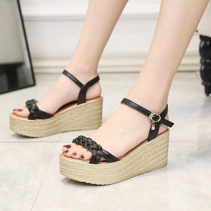 Fashion Casual 2025 Luxury Buckles Wedges Heel Woman Shoes Chic and Elegant Shoe Original Summer Offers Trending Daily Sandals for Women