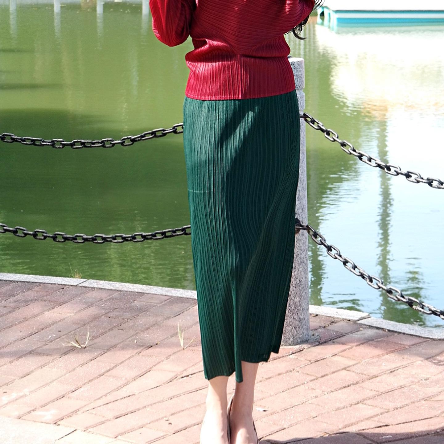 Miyake Pleats Asymmetrical Red Elegant Women s Slimming Set One Size