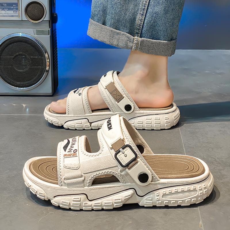 Slippers men wear in summer, new men s trendy brand stepping on shit sandals driver driving dual-purpose casual sandals 38/39