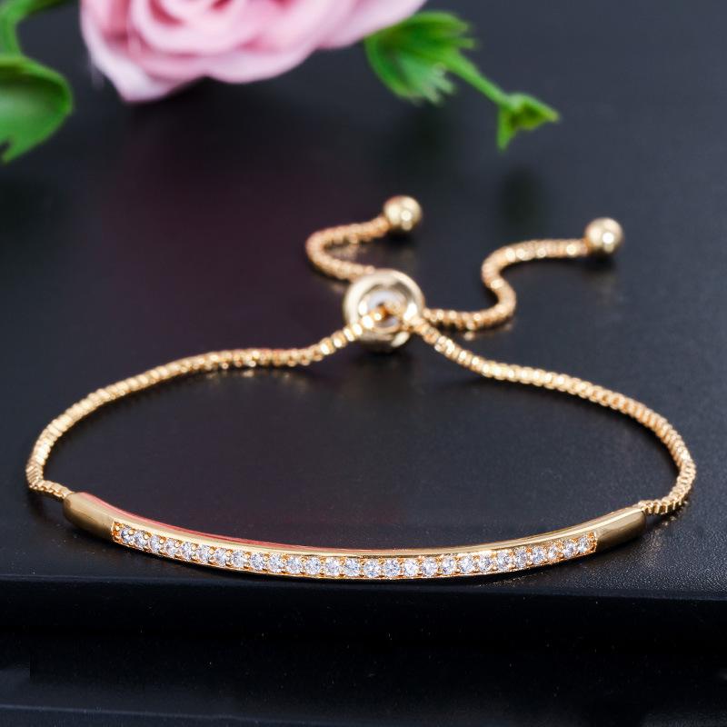 2026 Creative Exquisite Hand Jewelry Micro-inlaid Zircon Shiny Single Row Curved Bracelet Adjustable