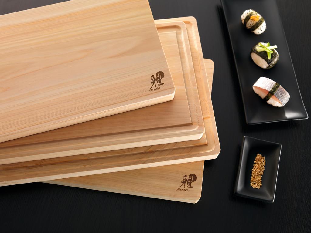 MIYABI "Cypress Cutting Board 24x24cm" [Official Japanese Product] 34535-100