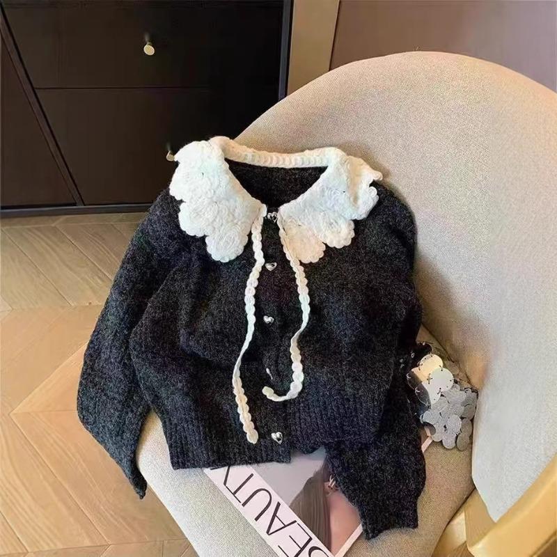 Autumn and winter new doll collar college sweater cardigan sweet knitted jacket top