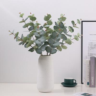 Dekorativer künstlicher Eukalyptus, lebensecht aussehend, biegsam, guter visueller Effekt, künstlicher Eukalyptus für Zuhause