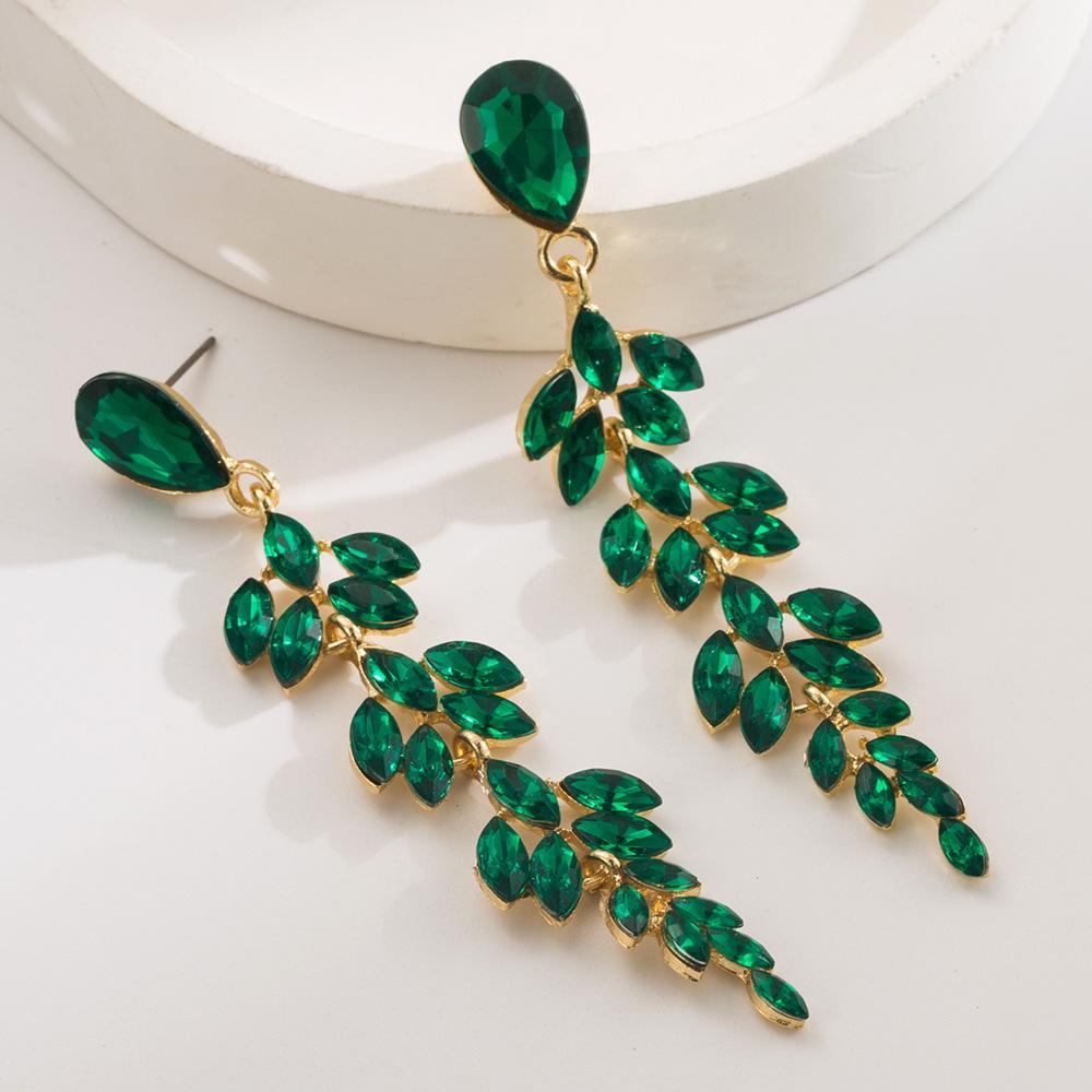Fashionable, Luxurious, Versatile Long-style Wheat-shaped Earrings with A Sweet and Elegant Touch, Belonging To The Niche Category.