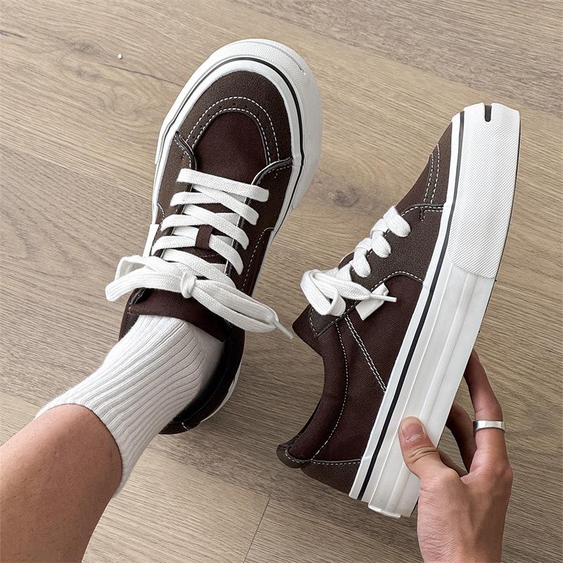 

Новые парусиновые туфли с большой головой и улыбкой, студенческие спортивные и повседневные мужские туфли, универсальные кеды X309 44 коричневый